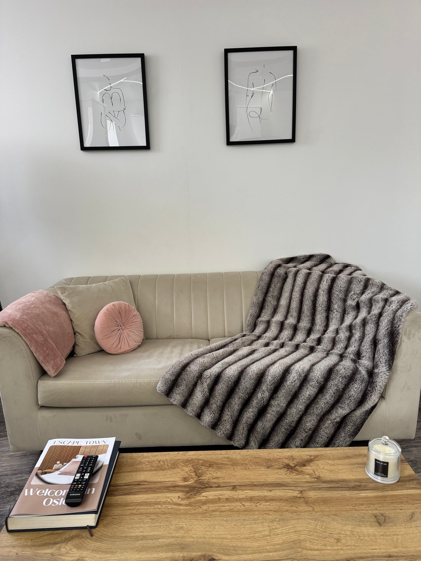 Luxury Faux Rabbit Fur Plush Throw - Milky White